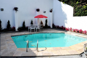 A Casa que Hospeda